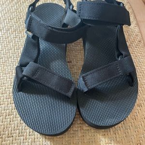 Teva platform Sandals
